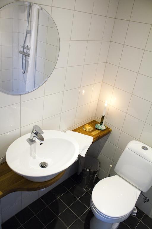 Everts Sjoebods Bed & Breakfast グレベスタッド 部屋 写真